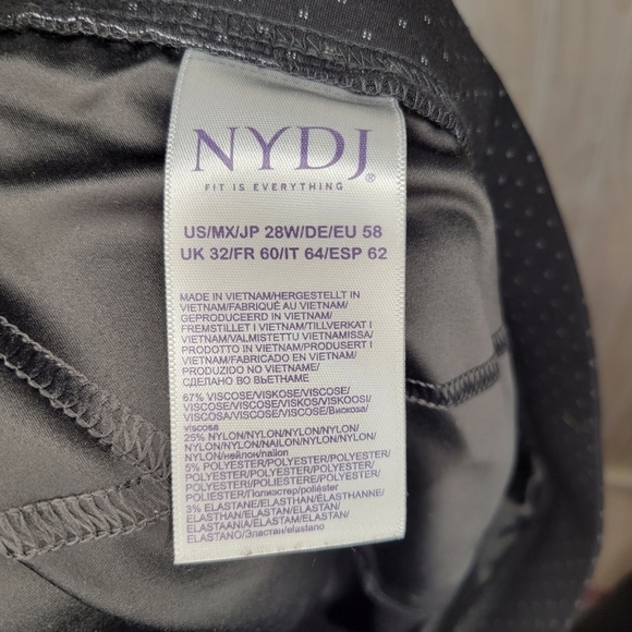 NYDJ Pull-On Black Patterned Legging Trousers Sz 28W - Picture 4 of 5
